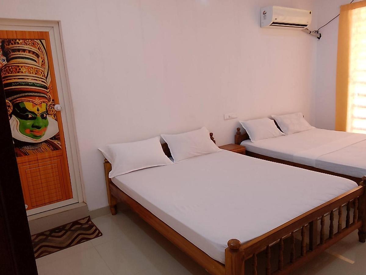 Somatheertham Resort Thiruvananthapuram Buitenkant foto